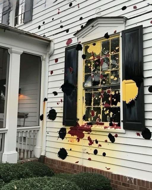 2 / My Neighbor Totally Ruined My Windows with Paint after I Refused to Pay $2,000…