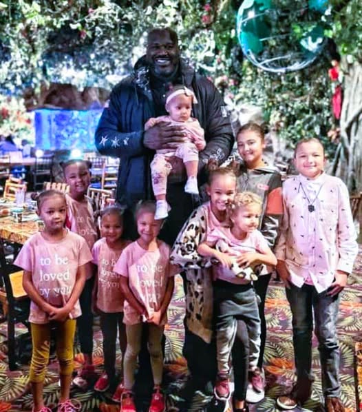 Shaquille O’Neal’s Generosity Shines: Gifts Family of 11 a Car and Truck