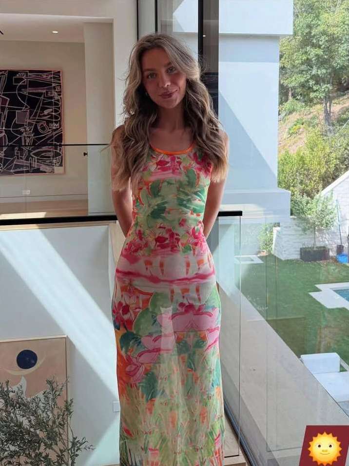 SOTD! The separation between a woman’s legs means that she is!